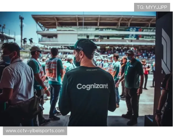 维斯塔潘卡塔尔站二次进站时机精准,奠定胜局 维斯塔潘卡塔尔站二次进站时机精准,奠定胜局